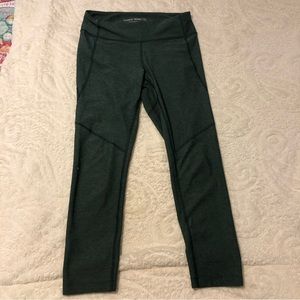 Outdoor Voices compression leggings